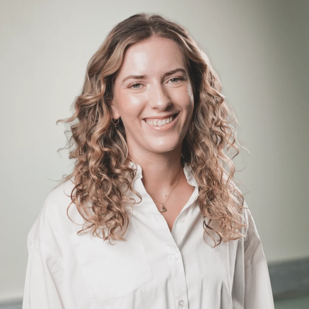 Portrait photograph of Mattea Broj, Key Account Manager at Nordmeyer & Communication GmbH, Frankfurt am Main